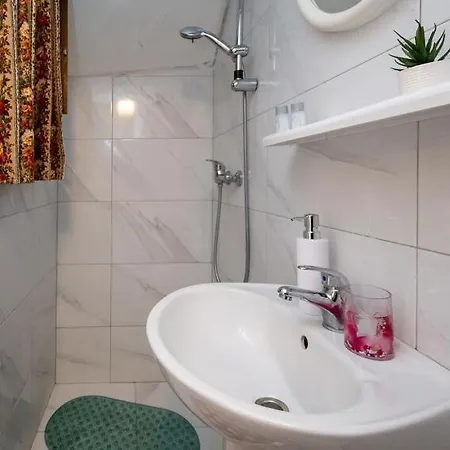 Diran Apartmán Preko